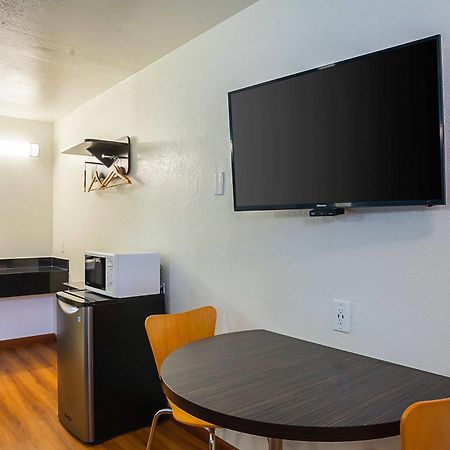 Pacific Inn Motel Вентура Экстерьер фото