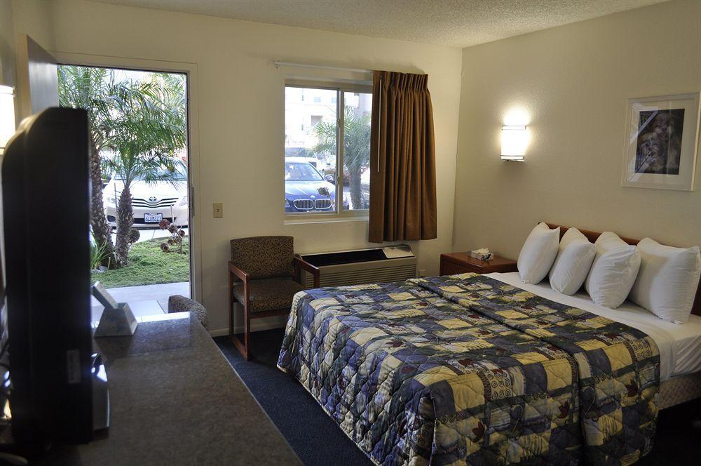 Pacific Inn Motel Вентура Экстерьер фото