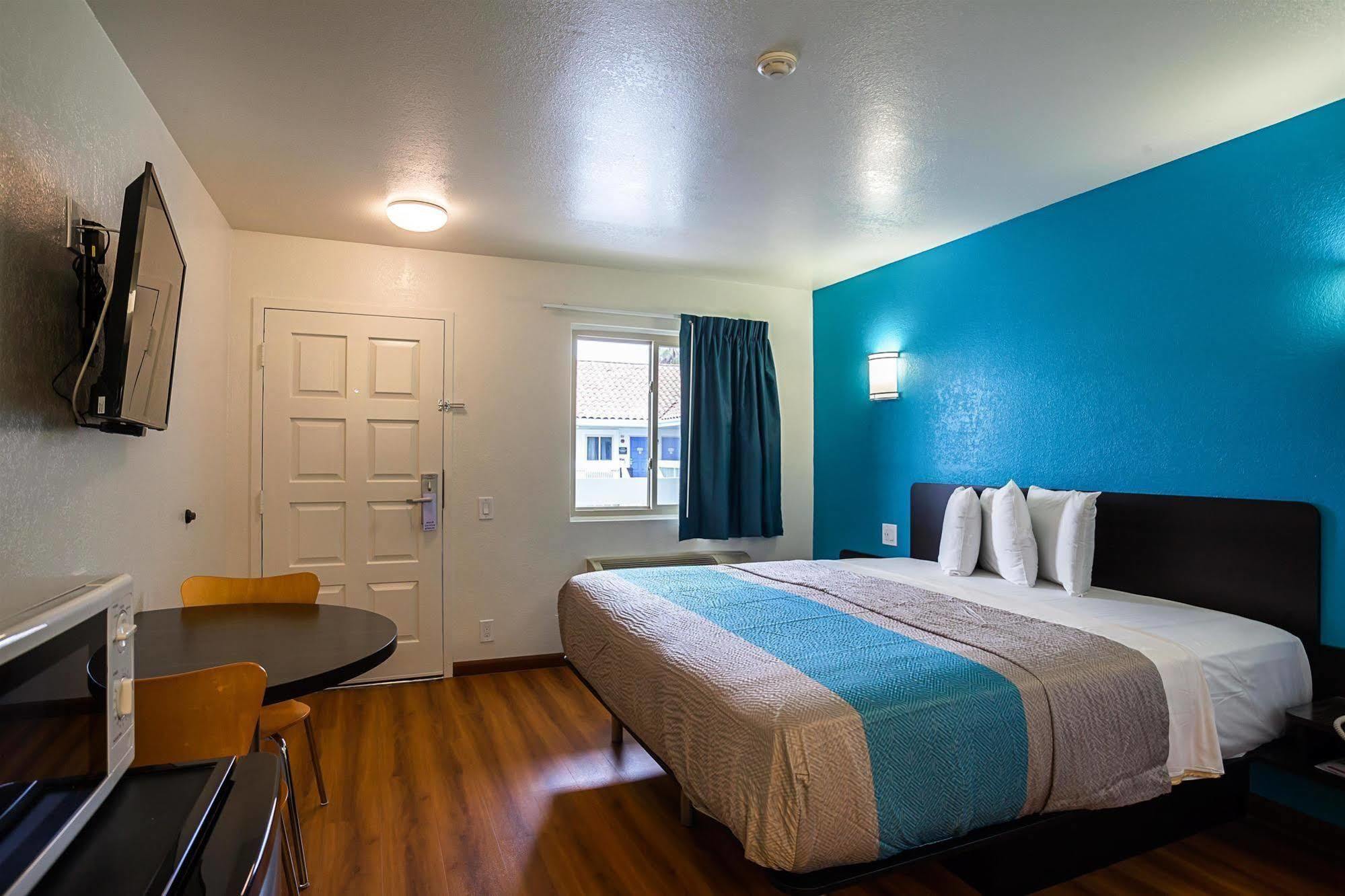 Pacific Inn Motel Вентура Экстерьер фото